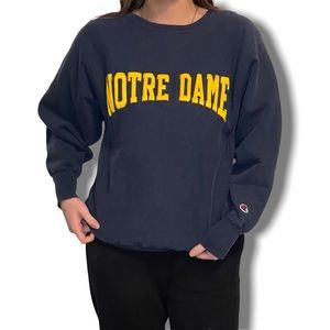 vintage Champion Notre Dame crew neck💛